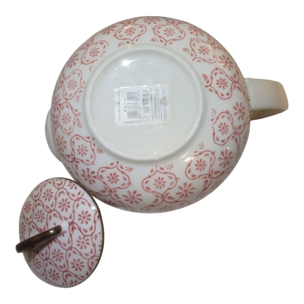 Italian Tea Pot‎ White With Red Floral Pattern